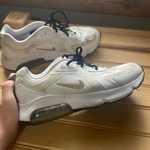 Nike Air 200 womens 8.5